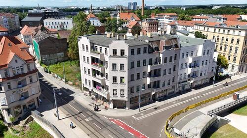 Foto - WG Zimmer im Altbau - mit Blick zur Alten Residenz? Kein Problem!