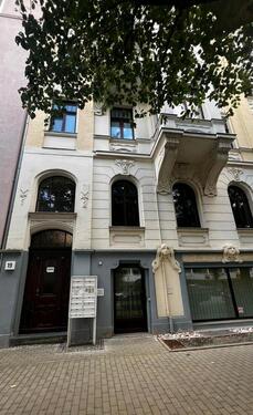 Foto - Dringend! Helle 2-Zi.-Wohnung mit Balkon, ruhige Lage, EG