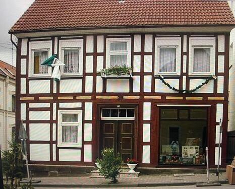 Foto - Renoviertes, saniertes Wohnhaus mit Gewerbe, Lager, Garage