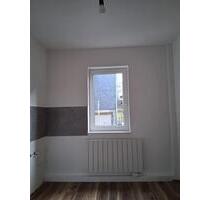 wunderschöne, komplett sanierte 3 Raum Wohnung - Sonneberg