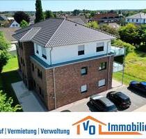 KfW40: Energiesparende Erdgeschosswohnung mit EBK & Südwestterrasse in zentraler Lage von Wiesmoor