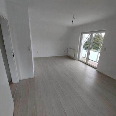 Foto - 2 Zimmer Dachgeschoss Wohnung 68 m² mit separatem Eingang