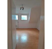 Dachgeschosswohnung zu vermieten – 98 m² – Rosenhügeler Straße - Remscheid Remscheid-Süd