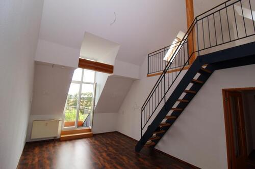 Foto - Super Maisonettewohnung mit 3 Zimmern+2 Balkone+Tageslichtbad mit Wanne & Fenster+Stellplatz!