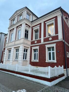 Foto - Moderne Wohnung 5 Raum nahe Zentrum See Neustrelitz