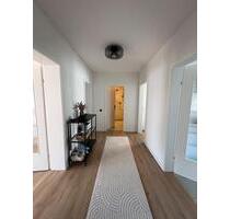 Renovierte 3 Zimmer Wohnung - 970,00&nbsp;EUR Kaltmiete, ca.&nbsp; 75,00&nbsp;m&sup2; in Winnenden (PLZ: 71364)
