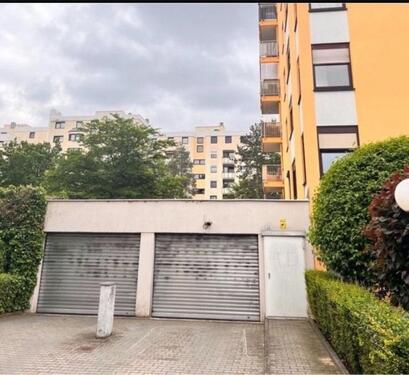 Foto - Tiefgaragenstellplatz 90425 Nürnberg, Düsseldorferstraße
