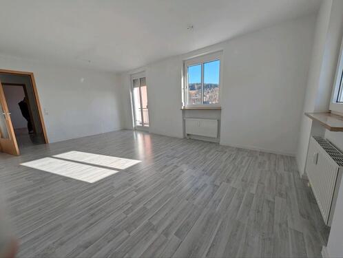 Foto - 4-R-Whg mit Balkon 810€ warm - 810,00&nbsp;EUR Kaltmiete, ca.&nbsp; 98,00&nbsp;m&sup2;