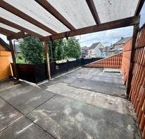 Gepflegte 4-Zimmer + Wohnung mit großer Terrasse in ruhige lage - Duisburg Mittelmeiderich