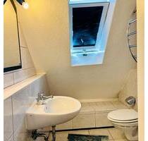 wohnung Dachgeschoss - 690,00&nbsp;EUR Kaltmiete, ca.&nbsp; 35,00&nbsp;m&sup2; in Singen (Hohentwiel) (PLZ: 78224)