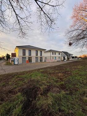 Foto - Zweifamilienhaus EG-Wohnung mit Terrasse & Gartenanteil