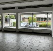 Geräumiges Ladenlokal zur Selbstverwirklichung in Sennestadt - Bielefeld
