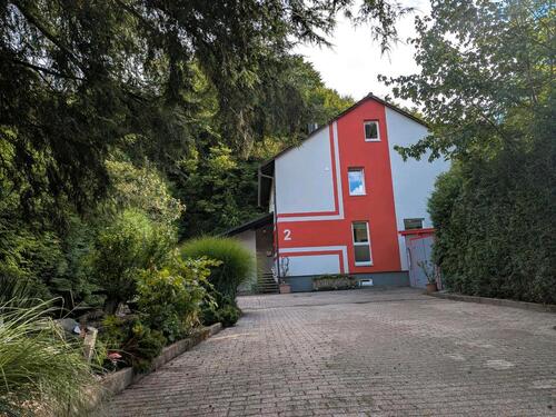 Foto - Großes Einfamilienhaus in ruhiger Lage