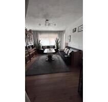 Helle 3-Zimmer Wohnung mit Balkon & Einbauküche in Karlsruhe