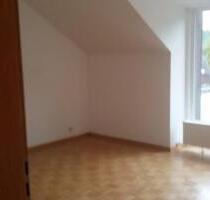 AB 1. MAI !schöne 2 (2,5) -Zimmer- Whg, DG, mit Sübalkon - Hamburg Altona