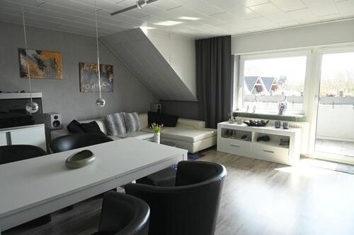 Foto - provisionsfreie 3,5‑Zimmer‑Dachgeschosswhg in Schwafheim