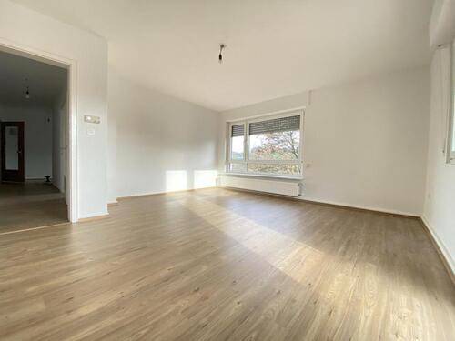 Foto - ***ERSTBEZUG NACH SANIERUNG – FAMILIEN Wohnung*** Sehr helle 4-Zimmer-Wohnung mit Balkon ***
