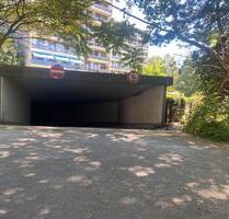 Tiefgaragenstellplatz im Wiener Weg 1, 50858 Köln zu vermieten