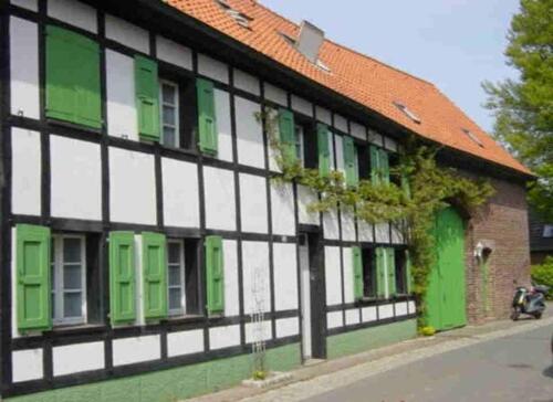 Foto - Fachwerkbauernhof, 2 Wohnungen, Generationenhaus zu vermieten