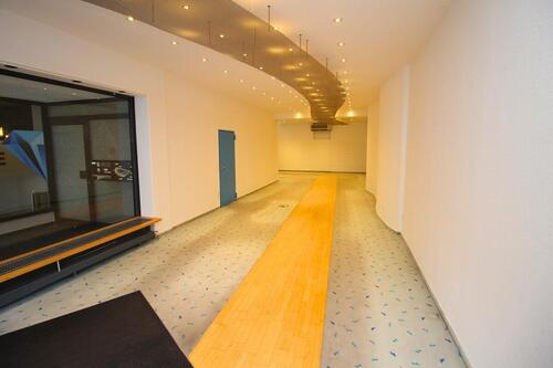 Foto - **Moderne Gewerbefläche zur Vermietung in repräsentativer Lage**