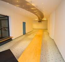 **Moderne Gewerbefläche zur Vermietung in repräsentativer Lage** - Worms