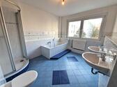 Foto - 3-Zimmer-Wohnung mit XXL-Tageslichtbad zu vermieten