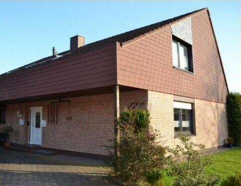 Foto - Gepflegtes Zweifamilienhaus-zentral-ruhig in Weener-von Privat-