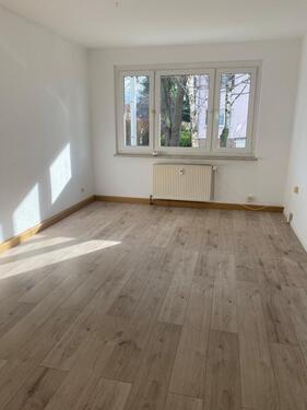 Foto - Schöne helle 3 Zimmer, EG, Kü, Bad, Keller Wohnung in Groitzsch
