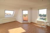 Foto - Individuelle 2 Zimmer Dachgeschosswohnung mit Balkon und Tageslichtbad im LindenplatzHermsdorf