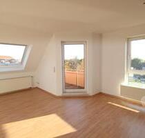 Individuelle 2 Zimmer Dachgeschosswohnung mit Balkon und Tageslichtbad im LindenplatzHermsdorf - Wolmirstedt