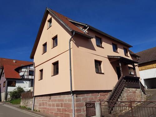 Foto - Einfamilienhaus mit großem Garten und viel Potenzial