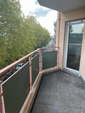 Foto - 2 Zimmer Wohnung Pforzheim Nord Balkon TG Stellplatz Aufzug