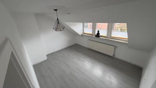 Foto - Dachgeschoss Wohnung - 1.000,00 EUR Kaltmiete, ca.  67,00 m²