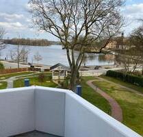 EUTIN: Gr. 1-Zimmer-Wohnung superzentral am Gr. Eutiner See