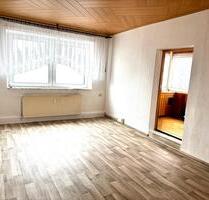 3 Raum Wohnung in OBERHOF Thür. mit Balkon zu vermieten