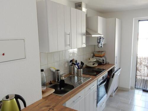 Foto - hell 3-Zimmer- DG Wohnung mit Balkon