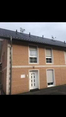 Foto - Zu Vermieten - 5 Zimmer Wohnung mit Garten, Garage, Balkon