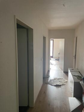 Foto - Helle 2-Zi-Wohnung, 74qm + Einbauküche & Balkon