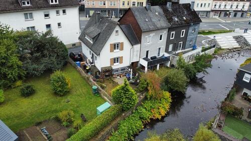 Foto - Haus 4Zimmer + Dachboden + Stellplatz