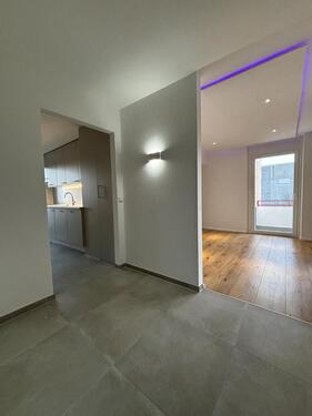 Foto - Kernsanierte 3,5-Zimmer-Wohnung mit zwei Balkonen in ruhiger Feld