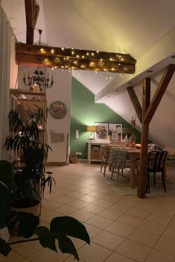 Foto - Superschöne 2 Zimmer Dachgeschosswohnung (Miete oder Kauf)