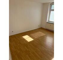 2 Raum Wohnung, 40qm, Balkon, Garten, kostenloser Parkplatz - Waldheim