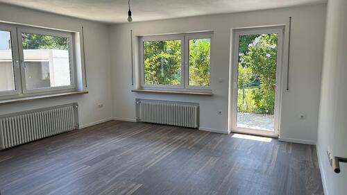 Foto - 3,5 Zimmer Wohnung im EG, Renoviert