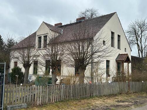 Foto - Mehrfamilienhaus mit Nebengelass Potential zum Einfamilienhaus