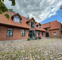 Büro (B6) im 1. OG zu vermieten - Toppenstedt