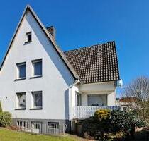 Freist. EFH 130 qm Wfl. 398 qm Grdstck. sanierungsbedürftig - Hagen am Teutoburger Wald