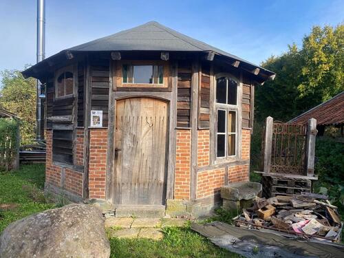 Foto - Leben im Tiny House, Gartenpavillion, Zirkuswagen, Kartause