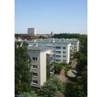 Zentral gelegene Wohnung mit Blick ins Grüne - Kiel Blücherplatz