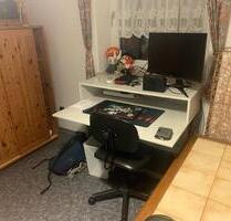 Zimmer in einer 3er WG - 170,00&nbsp;EUR Kaltmiete, ca.&nbsp; 16,00&nbsp;m&sup2; in Merkendorf (PLZ: 91732)