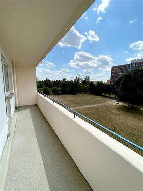 Foto - Frisch renovierte Familienwohnung mit Balkon!